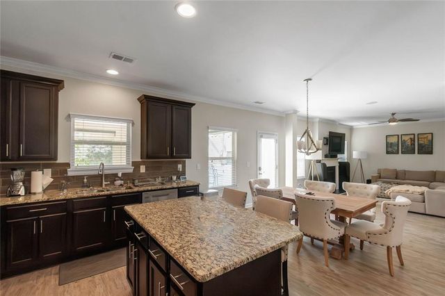 5743 Savannah River, Atlanta, GA 30349