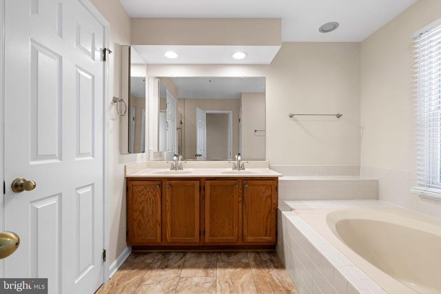8747 BIRKENHEAD CT NE, Laurel, MD 20723