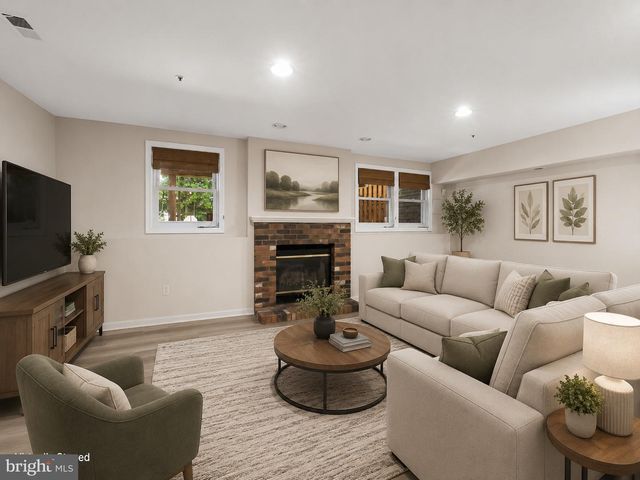 8747 BIRKENHEAD CT NE, Laurel, MD 20723