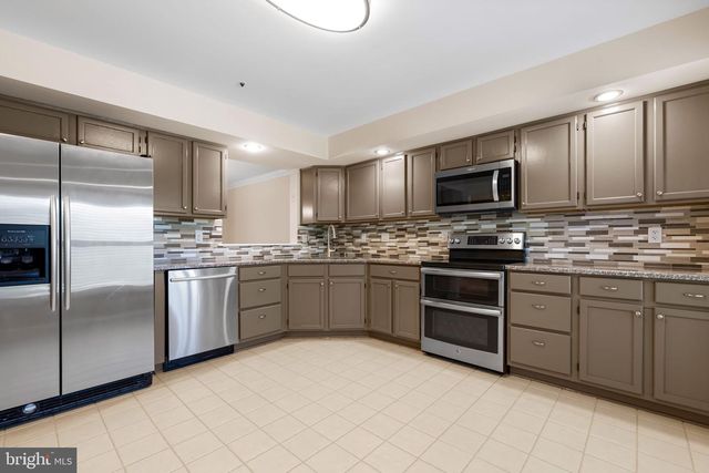 8747 BIRKENHEAD CT NE, Laurel, MD 20723