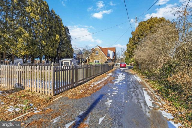 1840 S QUEEN ST, York, PA 17403