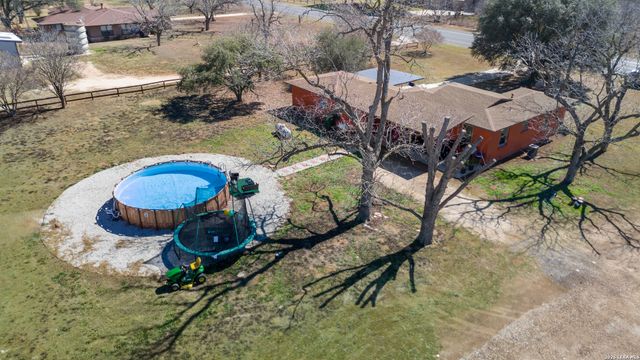 12055 FM 1346, St Hedwig, TX 78152