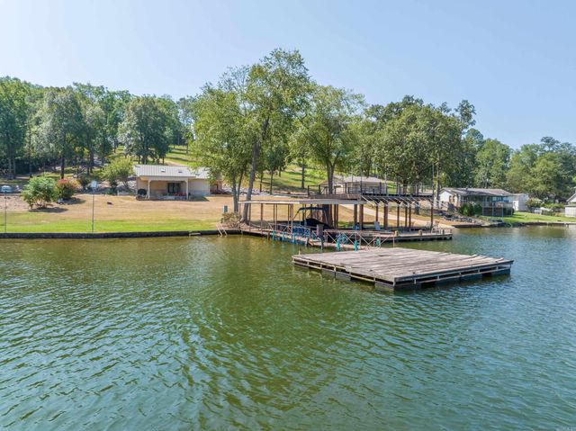 300 Pinehill, Hot Springs, AR 71913