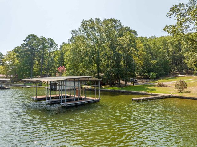 300 Pinehill, Hot Springs, AR 71913