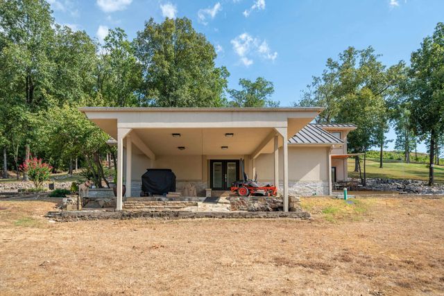 300 Pinehill, Hot Springs, AR 71913
