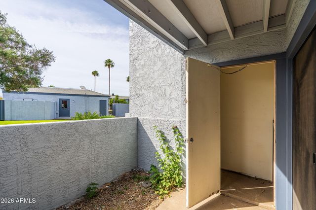 7550 N 12TH Street 136, Phoenix, AZ 85020