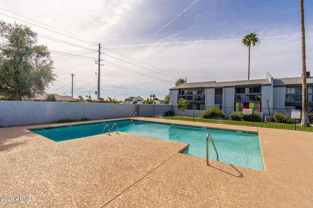 7550 N 12TH Street 136, Phoenix, AZ 85020