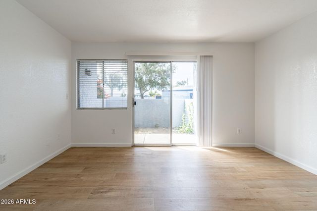 7550 N 12TH Street 136, Phoenix, AZ 85020
