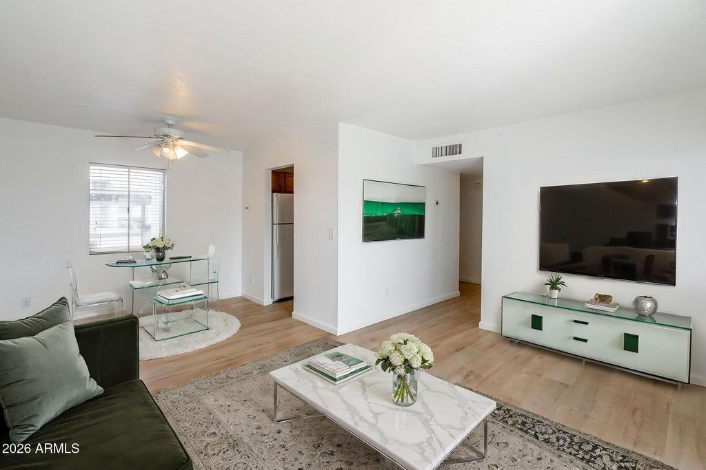 7550 N 12TH Street 136, Phoenix, AZ 85020