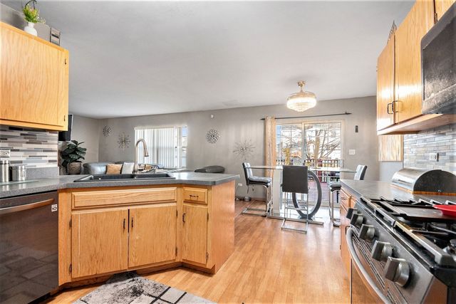 914 Cottonwood Drive, Elwood, IL 60421