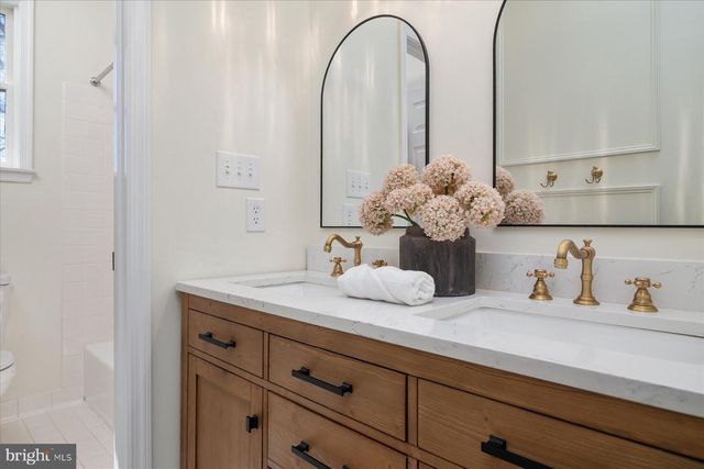 3813 3 WOOD DR, Hampstead, MD 21074