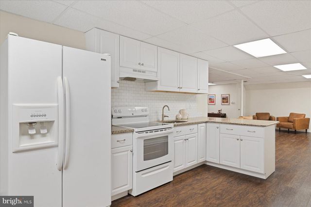 3813 3 WOOD DR, Hampstead, MD 21074