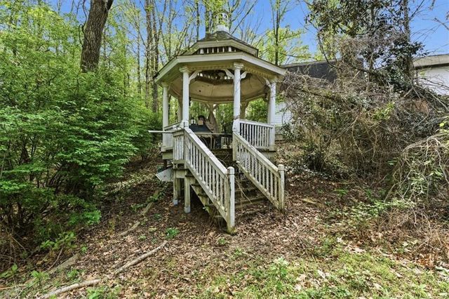 3010 Wrens Way NW, Kennesaw, GA 30144