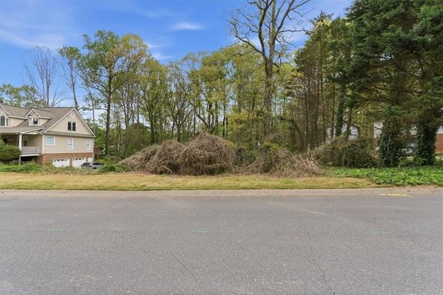3010 Wrens Way NW, Kennesaw, GA 30144