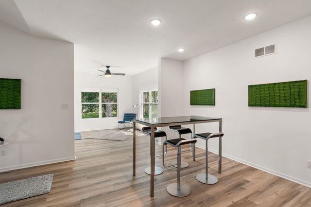 717 Druim Trail, Crown Point, IN 46307