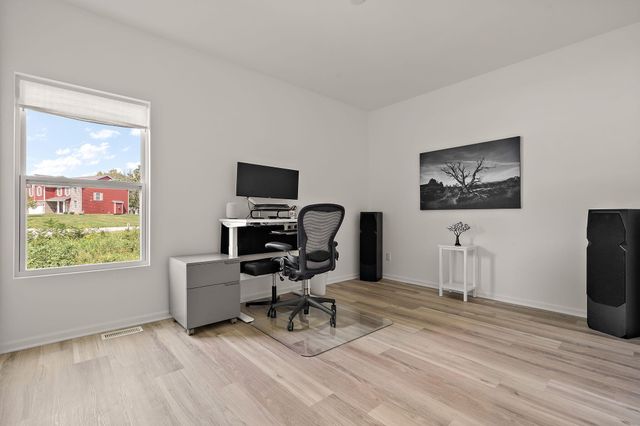 717 Druim Trail, Crown Point, IN 46307