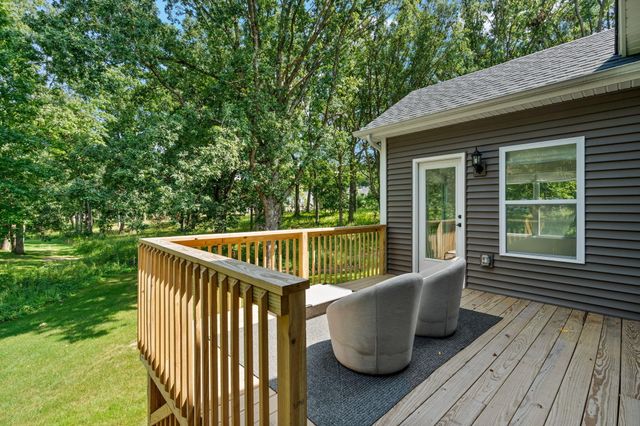 717 Druim Trail, Crown Point, IN 46307