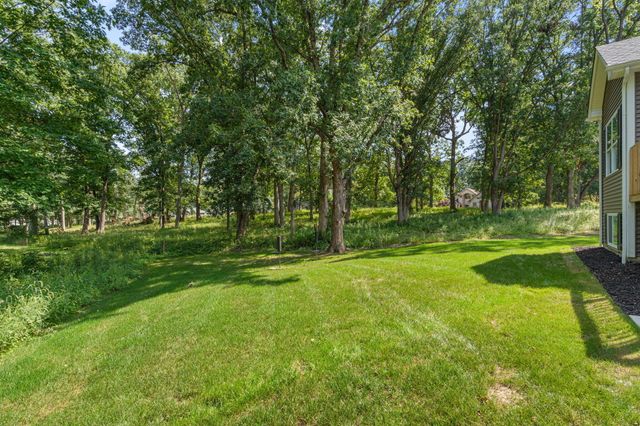 717 Druim Trail, Crown Point, IN 46307