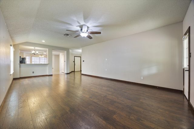 2701 Redwood Street, Royse City, TX 75189