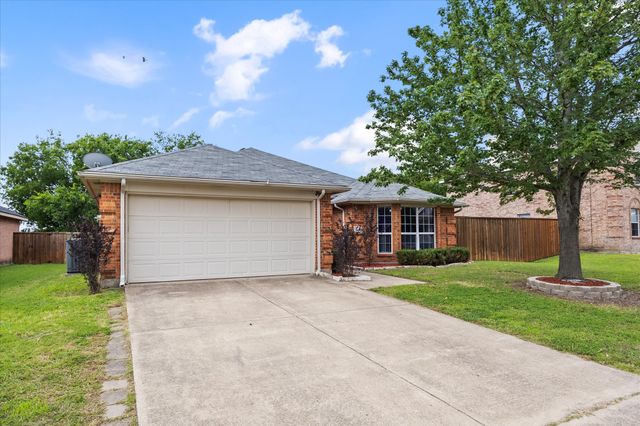 2701 Redwood Street, Royse City, TX 75189