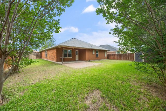 2701 Redwood Street, Royse City, TX 75189