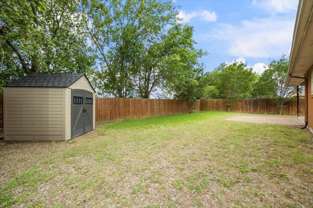 2701 Redwood Street, Royse City, TX 75189