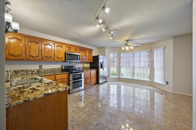 2701 Redwood Street, Royse City, TX 75189