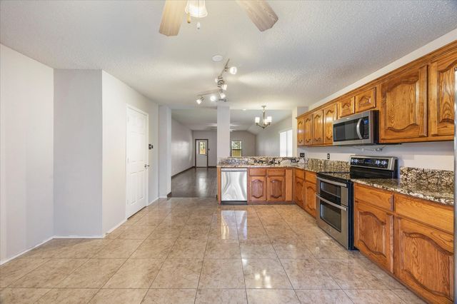 2701 Redwood Street, Royse City, TX 75189