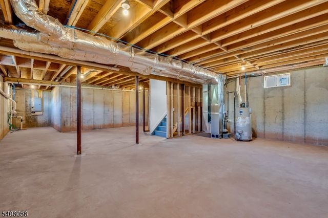 16 Central Ave, Readington Twp., NJ 08889