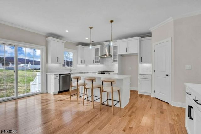 16 Central Ave, Readington Twp., NJ 08889