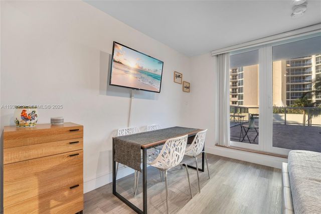 19201 Collins Ave 124, Sunny Isles Beach, FL 33160