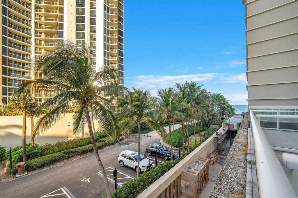 19201 Collins Ave 124, Sunny Isles Beach, FL 33160