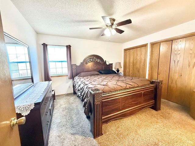 1831 S Brandon St, Wichita, KS 67207