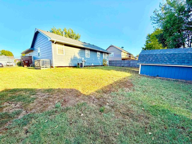 1831 S Brandon St, Wichita, KS 67207