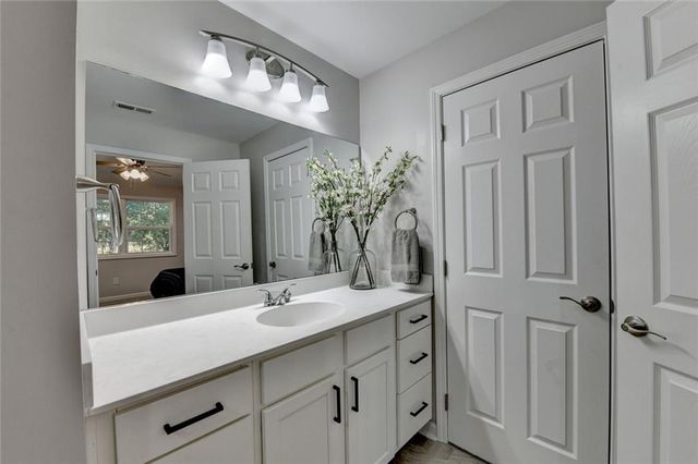 324 Teal Court, Roswell, GA 30076