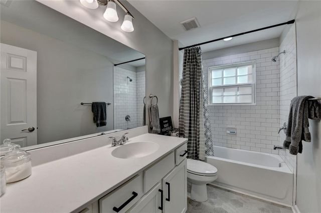 324 Teal Court, Roswell, GA 30076