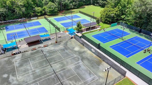 324 Teal Court, Roswell, GA 30076