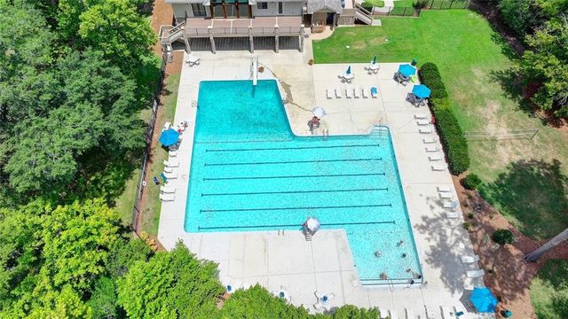 324 Teal Court, Roswell, GA 30076