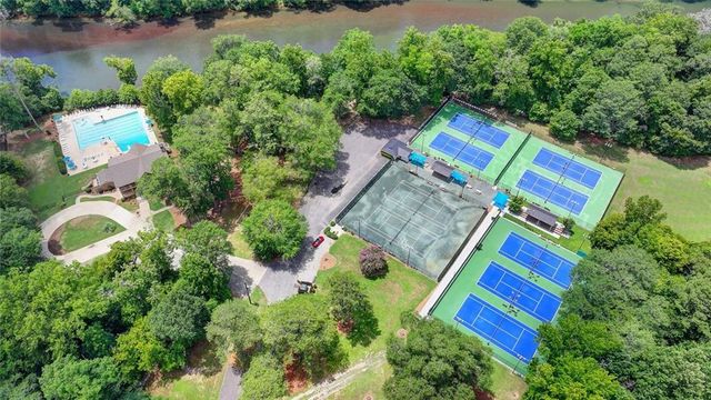 324 Teal Court, Roswell, GA 30076