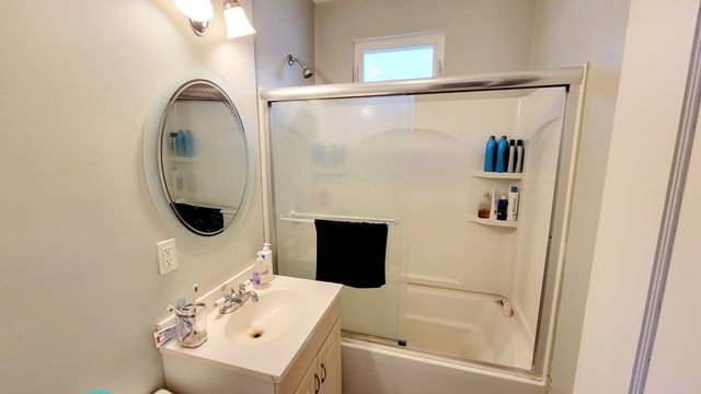 31 Leonard St 2, Somerville, MA 02144
