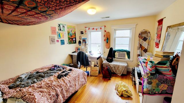 31 Leonard St 2, Somerville, MA 02144