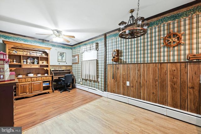 1309 BATH RD, Bristol, PA 19007