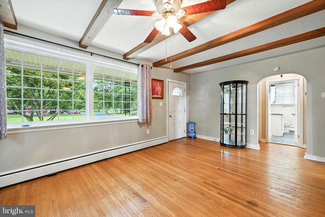1309 BATH RD, Bristol, PA 19007