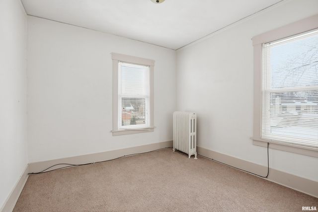 2618-2620 15TH Avenue, Moline, IL 61265