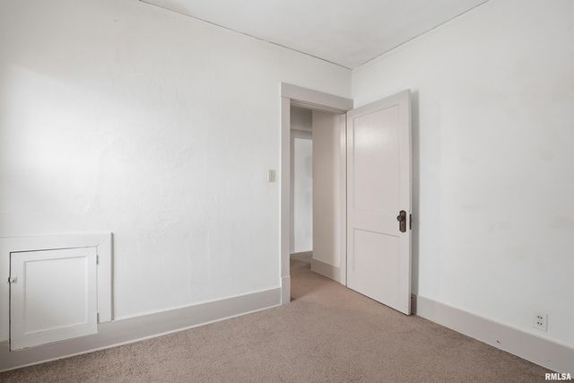 2618-2620 15TH Avenue, Moline, IL 61265