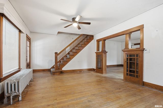 2618-2620 15TH Avenue, Moline, IL 61265