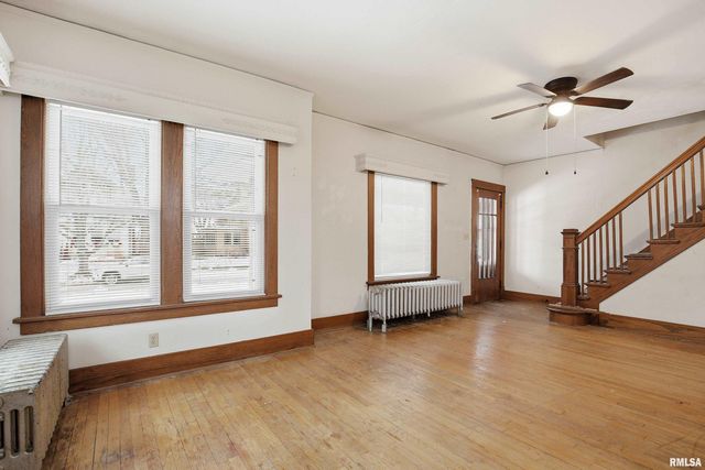 2618-2620 15TH Avenue, Moline, IL 61265