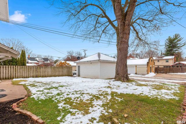 2618-2620 15TH Avenue, Moline, IL 61265