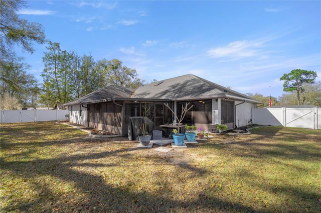 5565 SE 37TH PLACE, Ocala, FL 34480