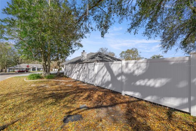 5565 SE 37TH PLACE, Ocala, FL 34480